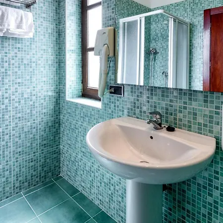 Costa Esmeralda Суансес